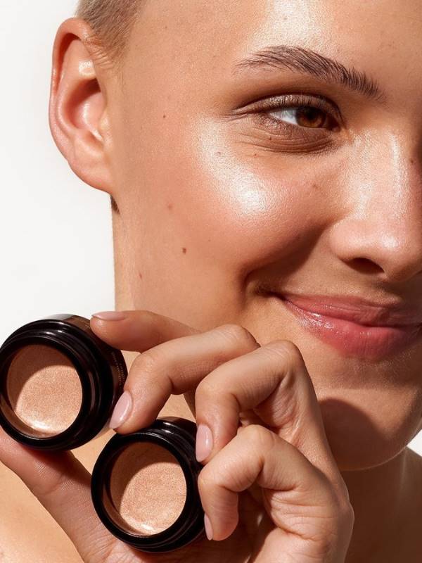 highlighter, doğal cilt bakımı, aydınlatıcı, doğal bakım ürünleri