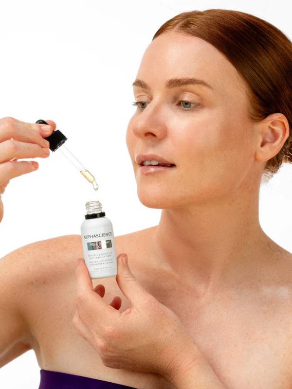 hiperpigmentasyon, renk tonu eşitsizliği, c vitamini, serum, leke karşıtı, aydınlanma, stabil c vitamini, sisteamin, fitik asit, ginkgo biloba, lekelenme, güneş lekeleri