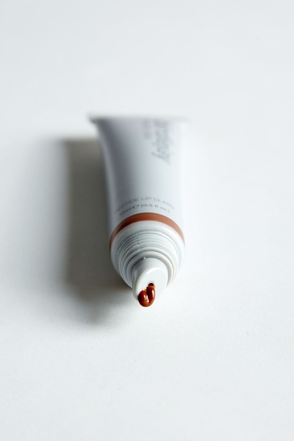 lip gloss, nemlendirici dudak balmı, dolgunlaştırıcı, lip balm
