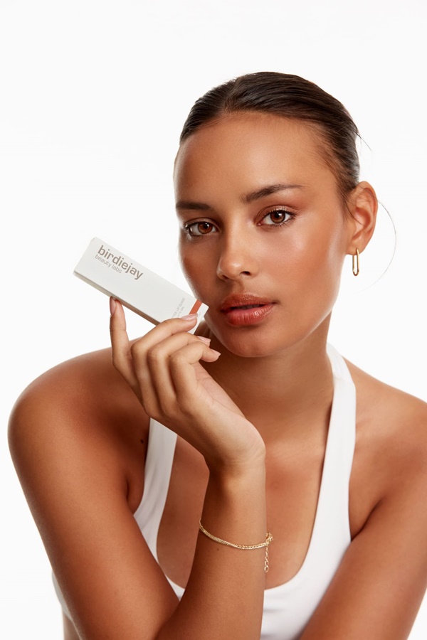 lip gloss, nemlendirici dudak balmı, dolgunlaştırıcı, lip balm